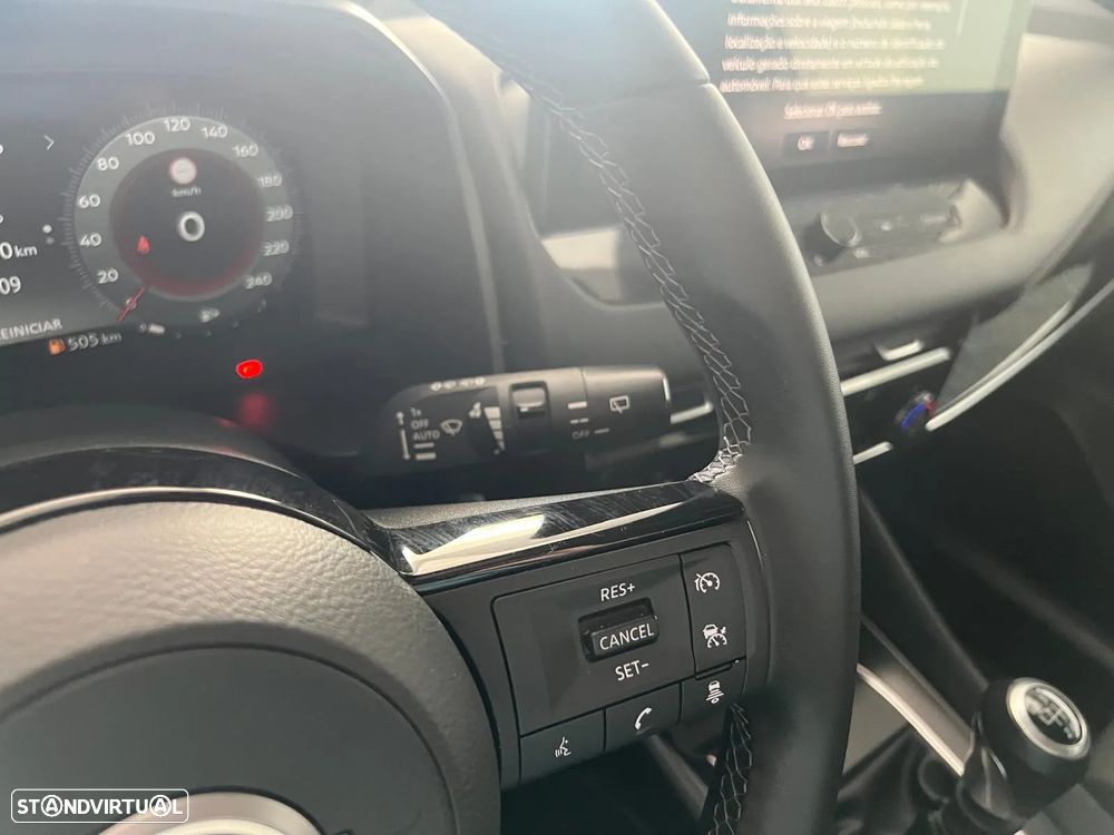 Nissan Qashqai 1.3 DIG-T N-Connecta LED - 20