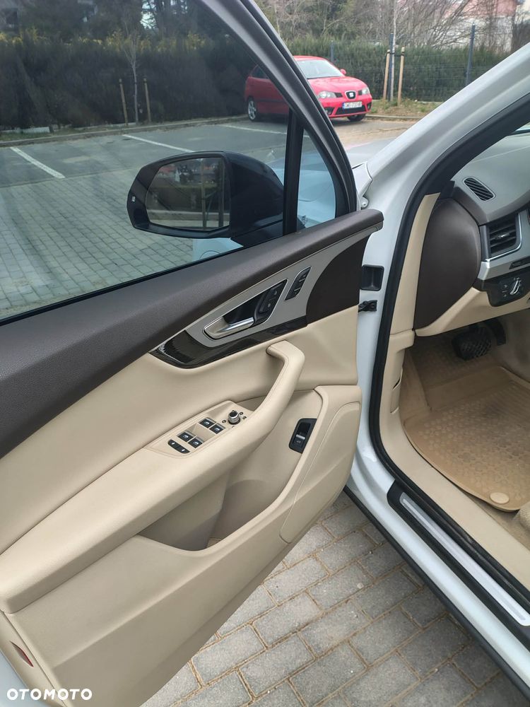 Audi Q7 - 3