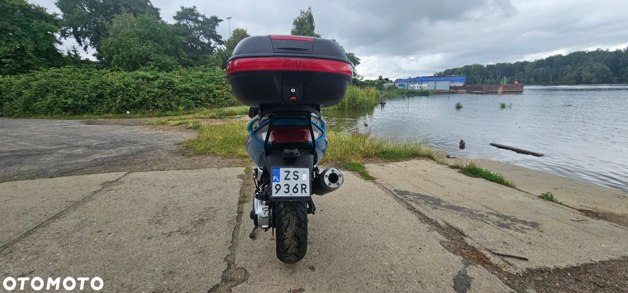 Yamaha Tmax - 18