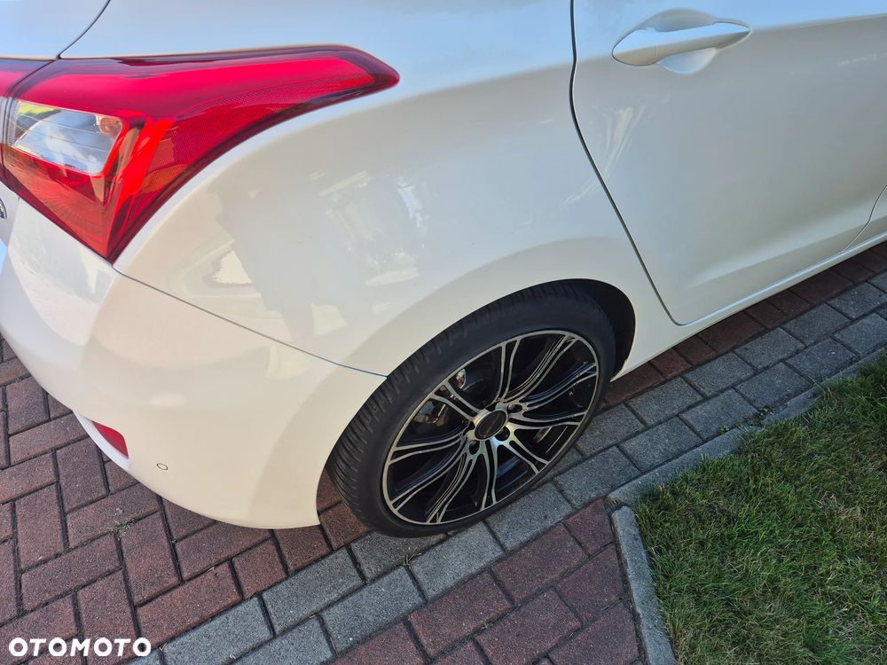 Hyundai i30 1.4 Style - 11
