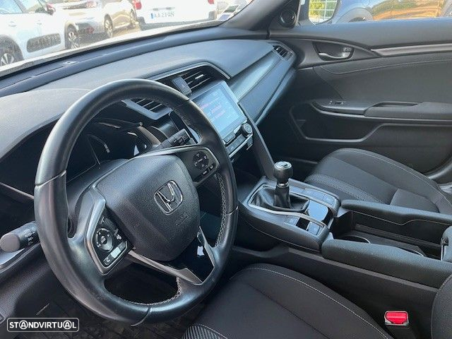 Honda Civic 1.0 i-VTEC Elegance CVT Navi - 6