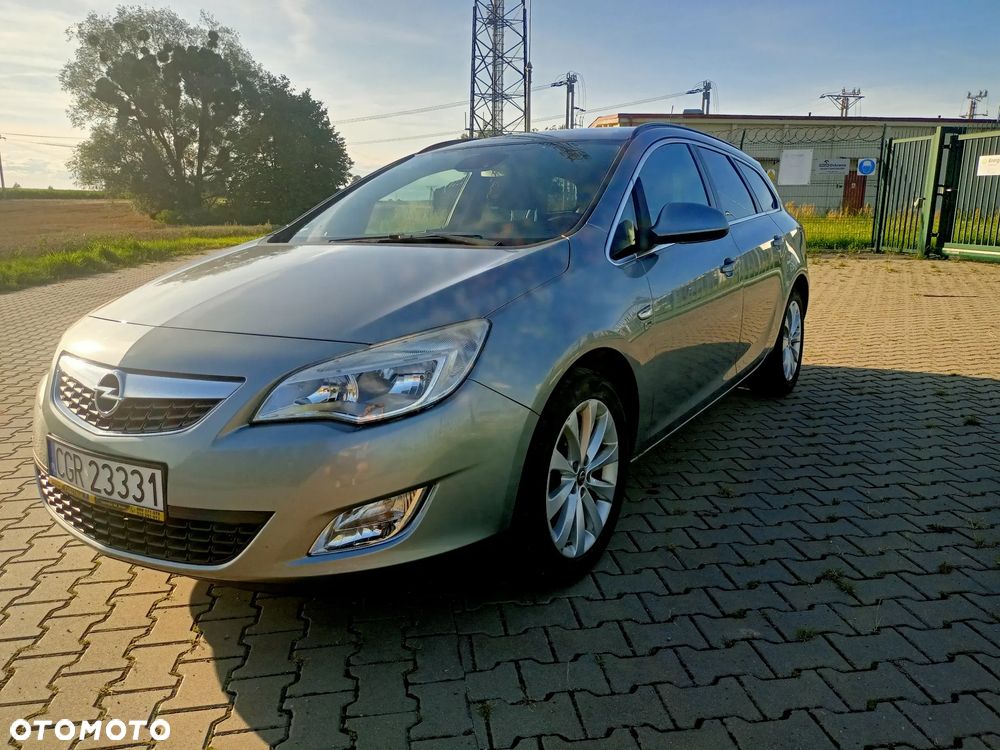 Opel Astra 1.4 T Cosmo - 3