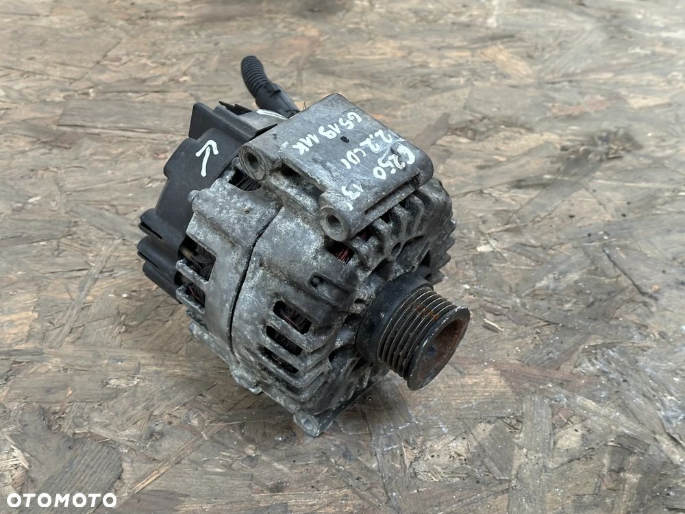 ALTERNATOR MERCEDES C250 W204 2.2 CDI 13' A0009067702 - 1