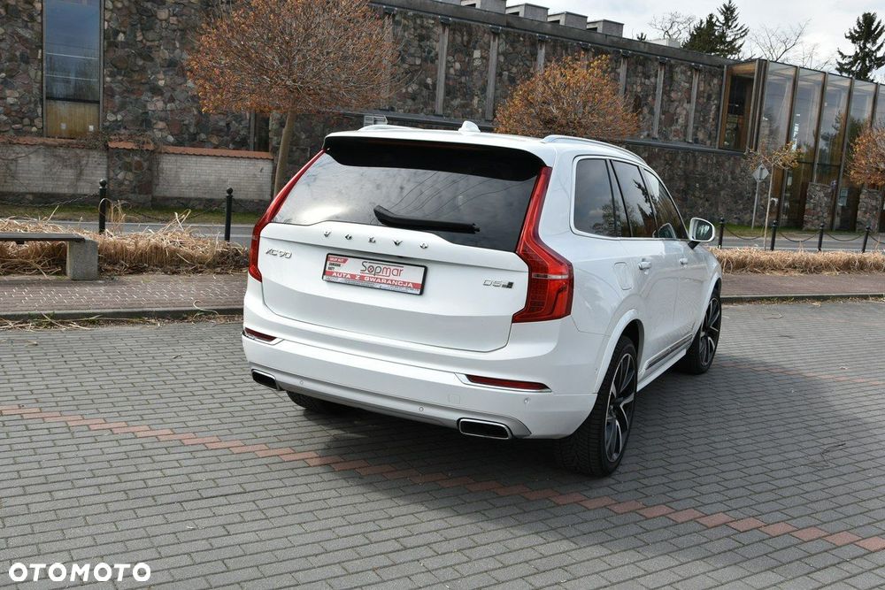 Volvo XC 90 - 26