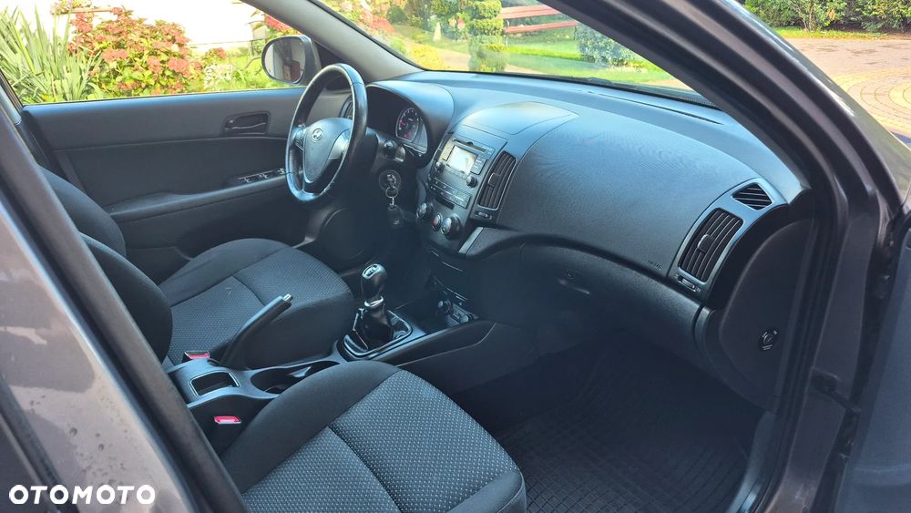 Hyundai i30 - 11