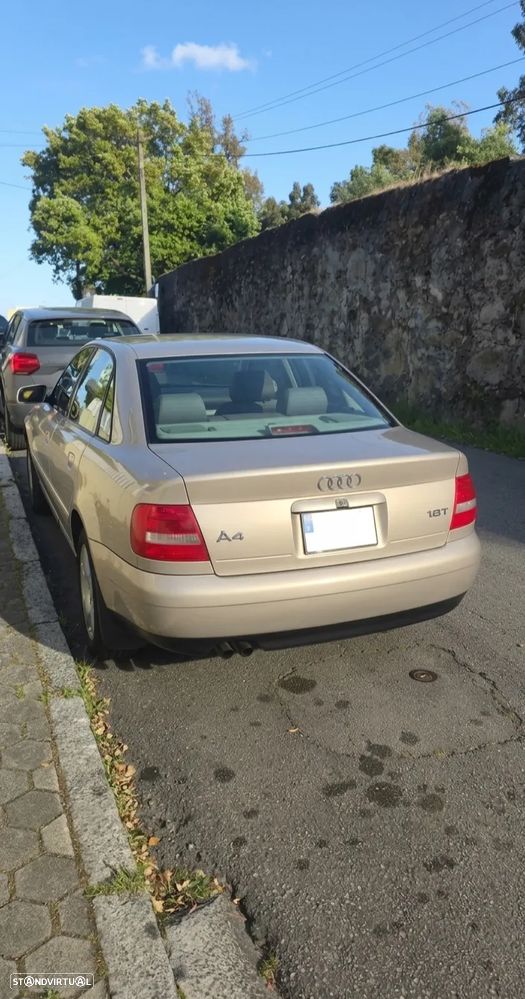 Audi A4 1.8 Turbo Sport - 2