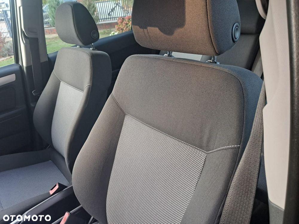 Opel Zafira - 18