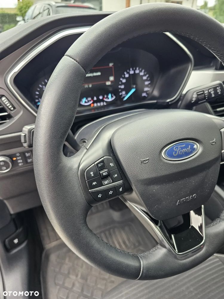 Ford Kuga 2.0 EcoBlue AWD Titanium X - 16