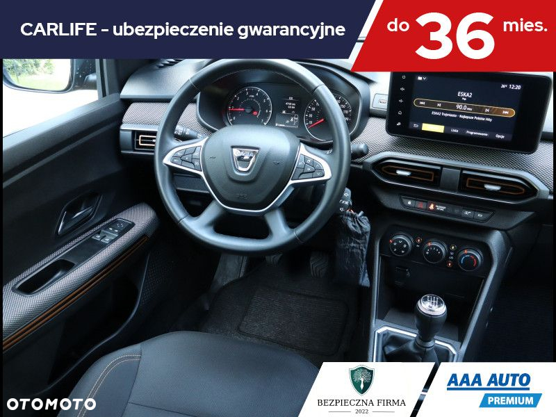 Dacia Sandero - 8