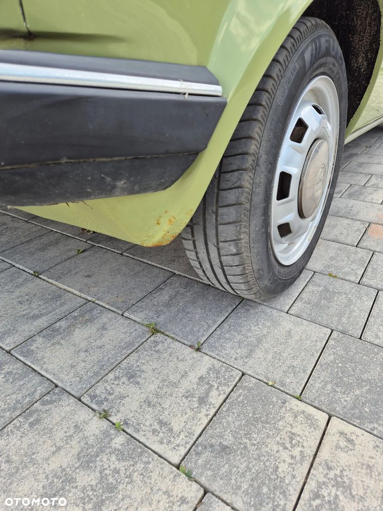 Volkswagen Golf - 9