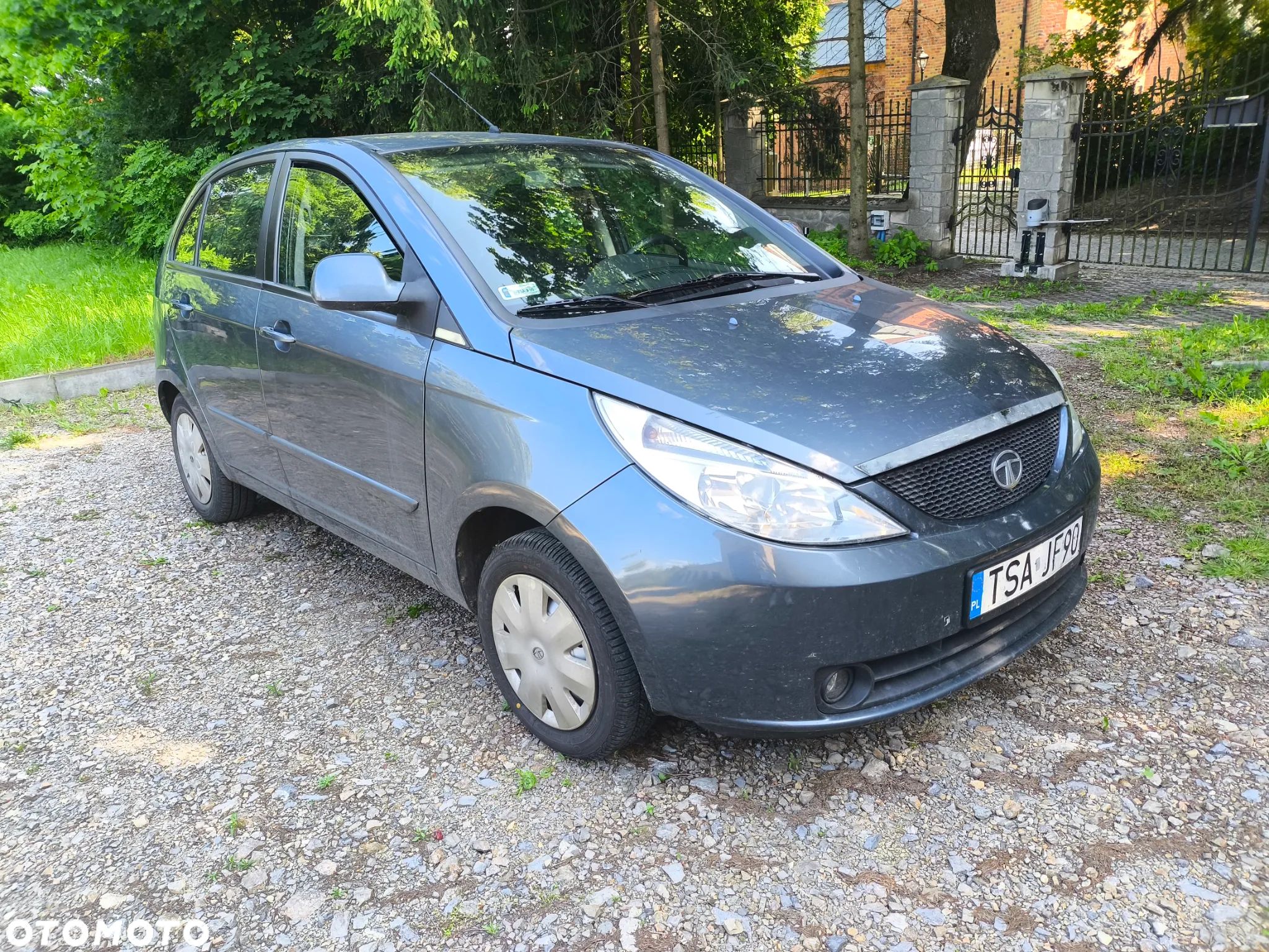 Tata Indica Vista 1.4 Safire - 1