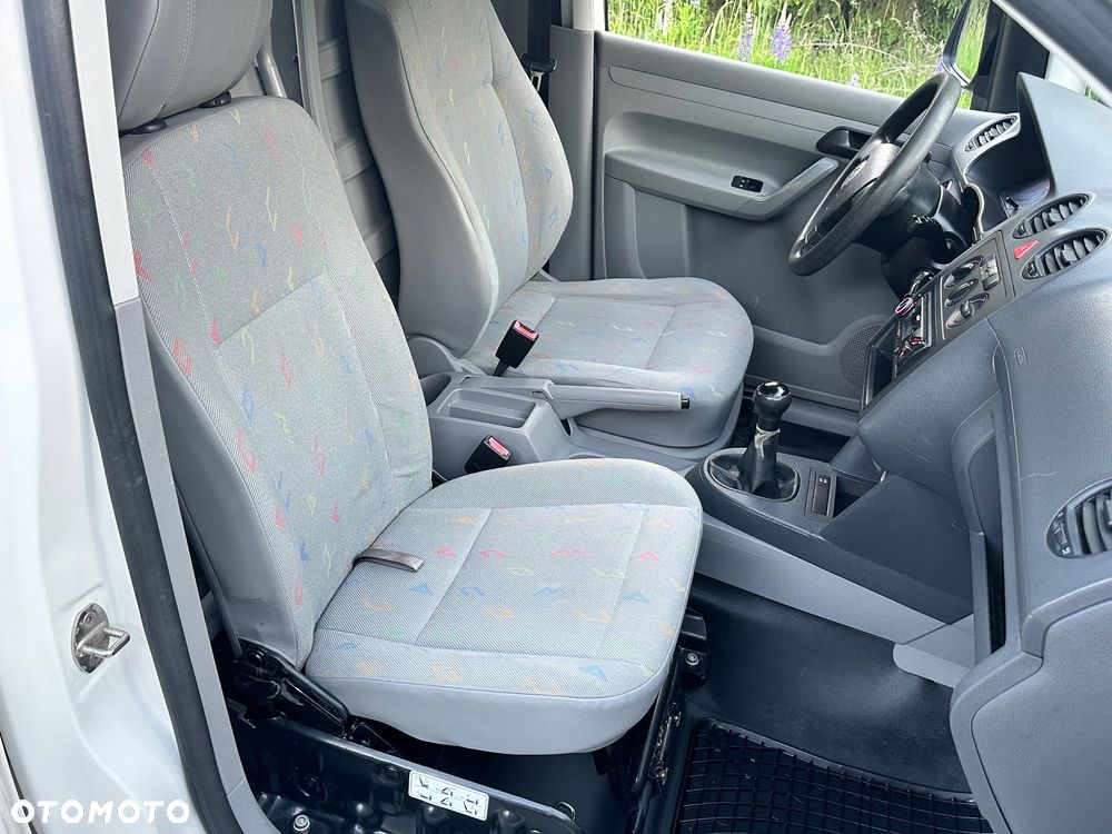 Volkswagen Caddy - 20