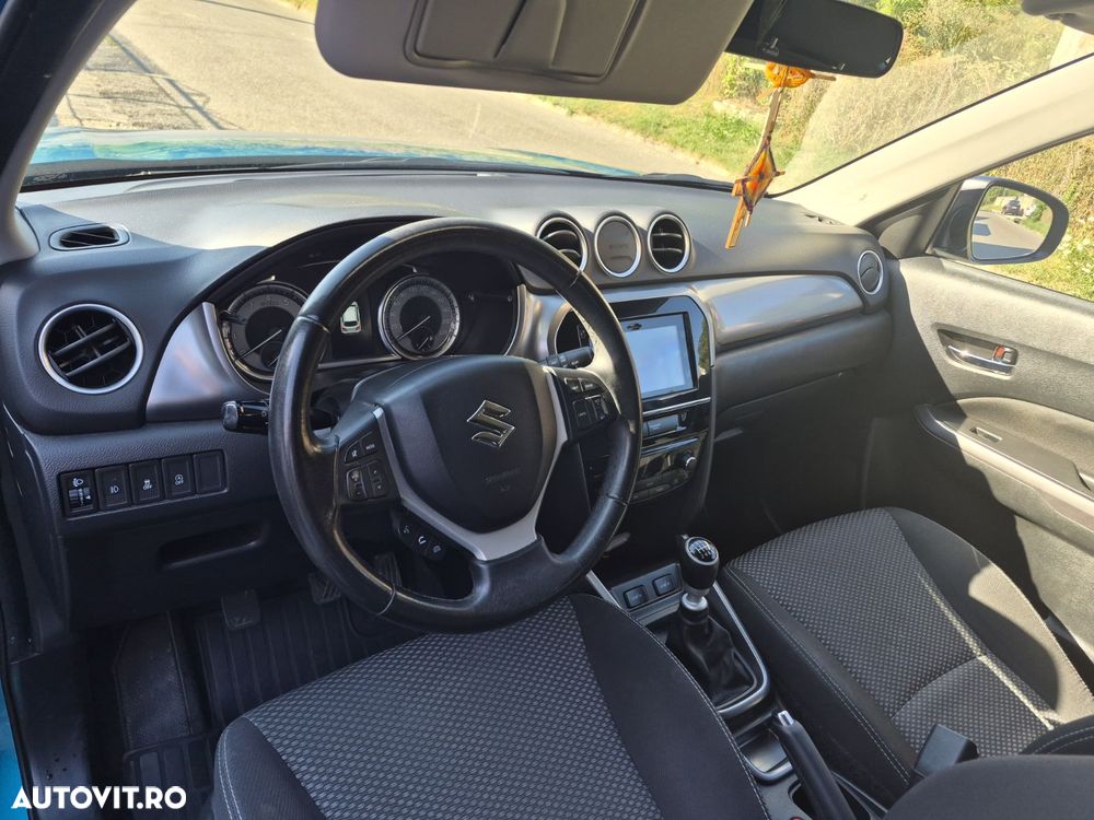 Suzuki Vitara 1.4 Passion - 5