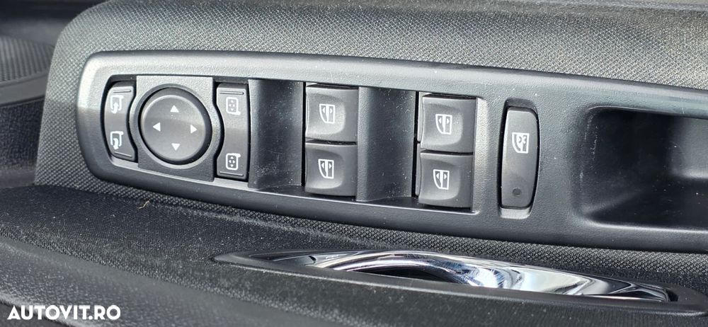 Renault Megane - 12