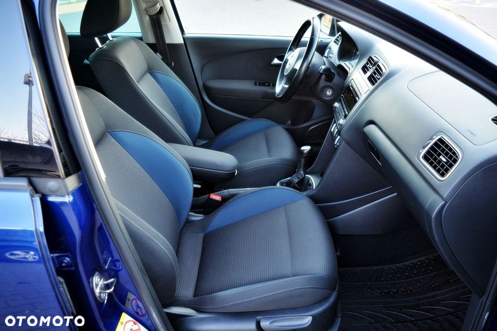 Volkswagen Polo 1.4 MATCH - 7