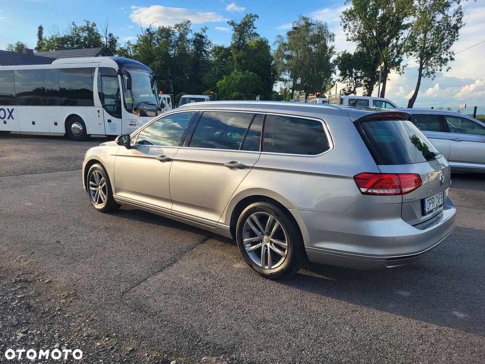 Volkswagen Passat 2.0 TDI SCR Trendline DSG - 5
