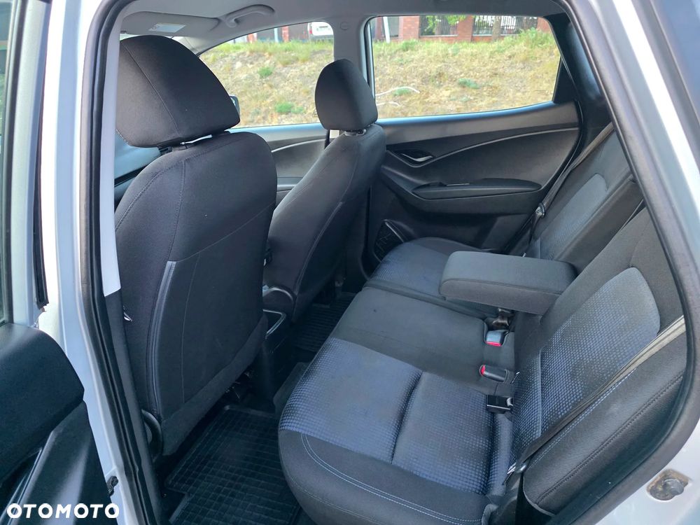 Hyundai ix20 - 7