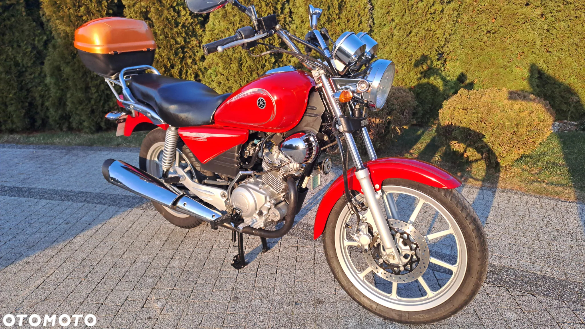 Yamaha YBR - 39