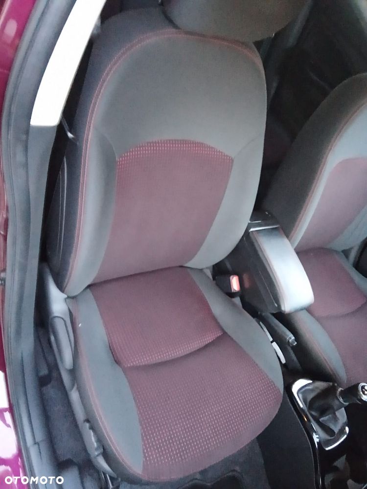 Mitsubishi Space Star 1.2 AS&G Invite - 18