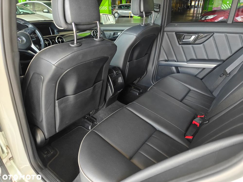 Mercedes-Benz GLK 350 4-Matic - 31