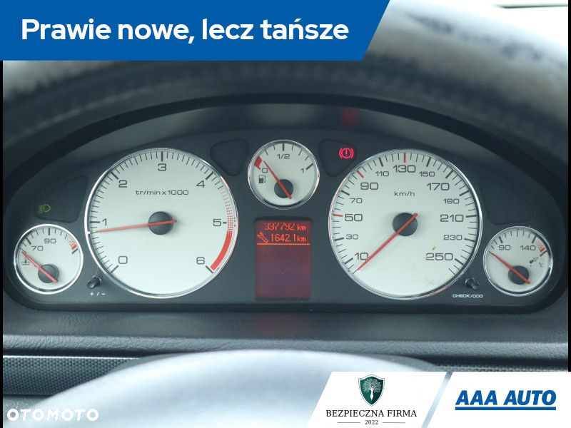 Peugeot 407 - 12