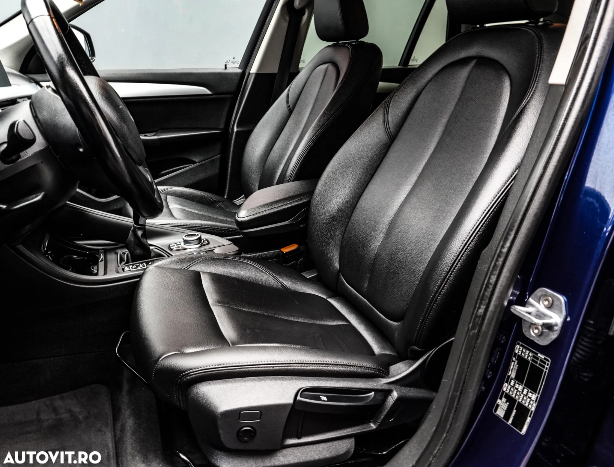 BMW X1 sDrive18d Sport Line - 13