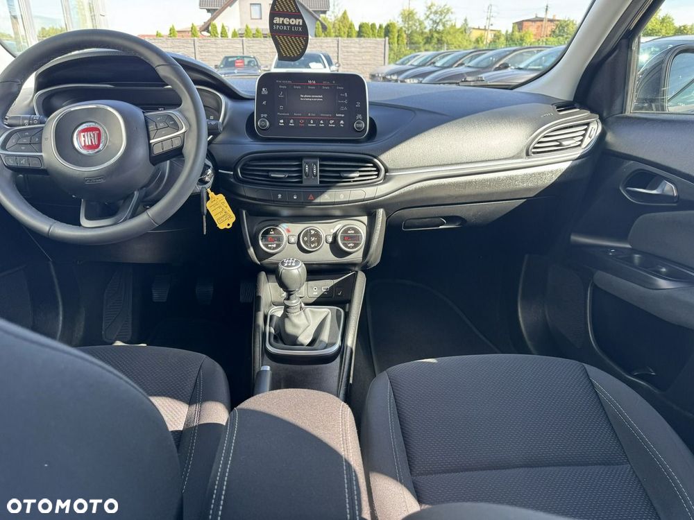 Fiat Tipo 1.4 T-Jet 16v Lounge - 18