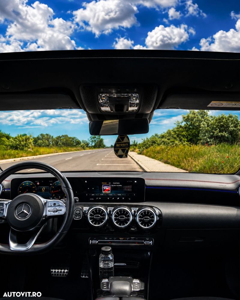 Mercedes-Benz CLA 200 7G-DCT AMG Line - 12