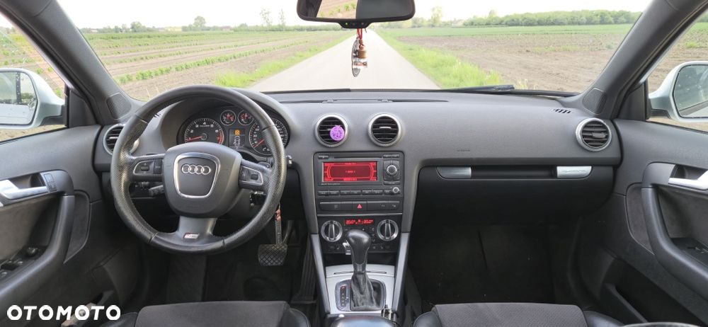 Audi A3 Sportback - 6