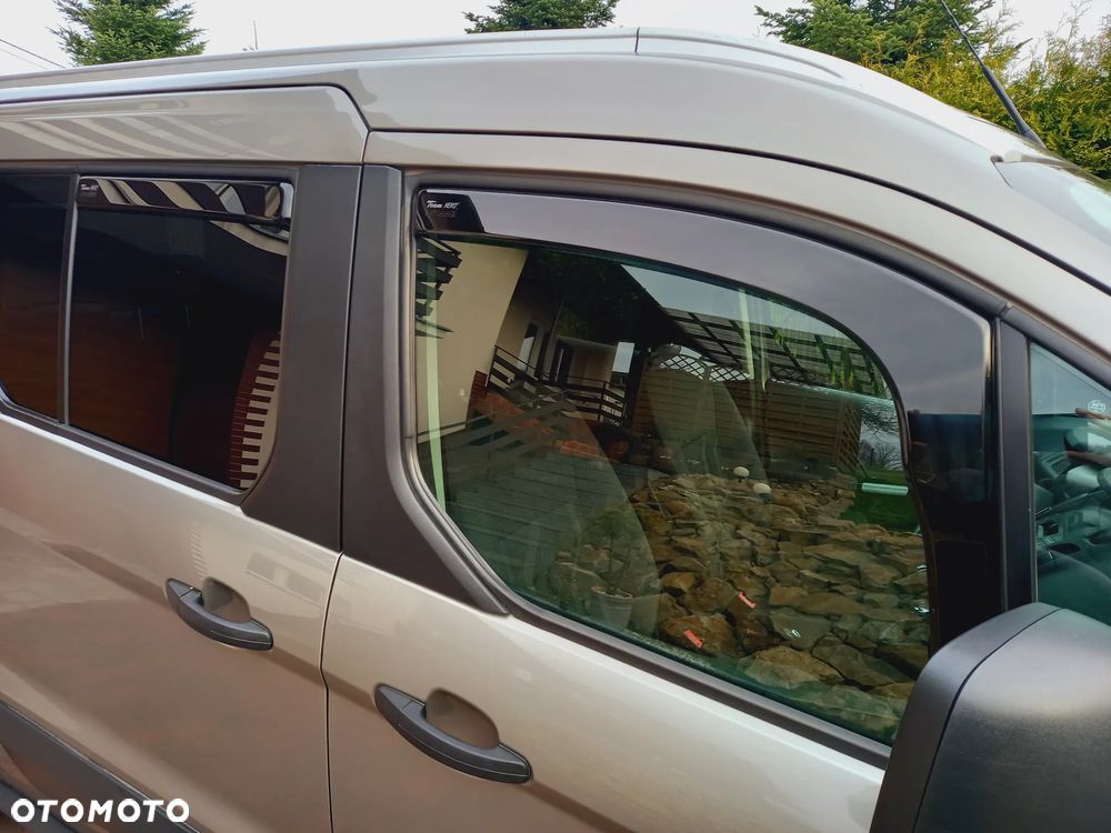 Ford Tourneo Connect Grand - 11