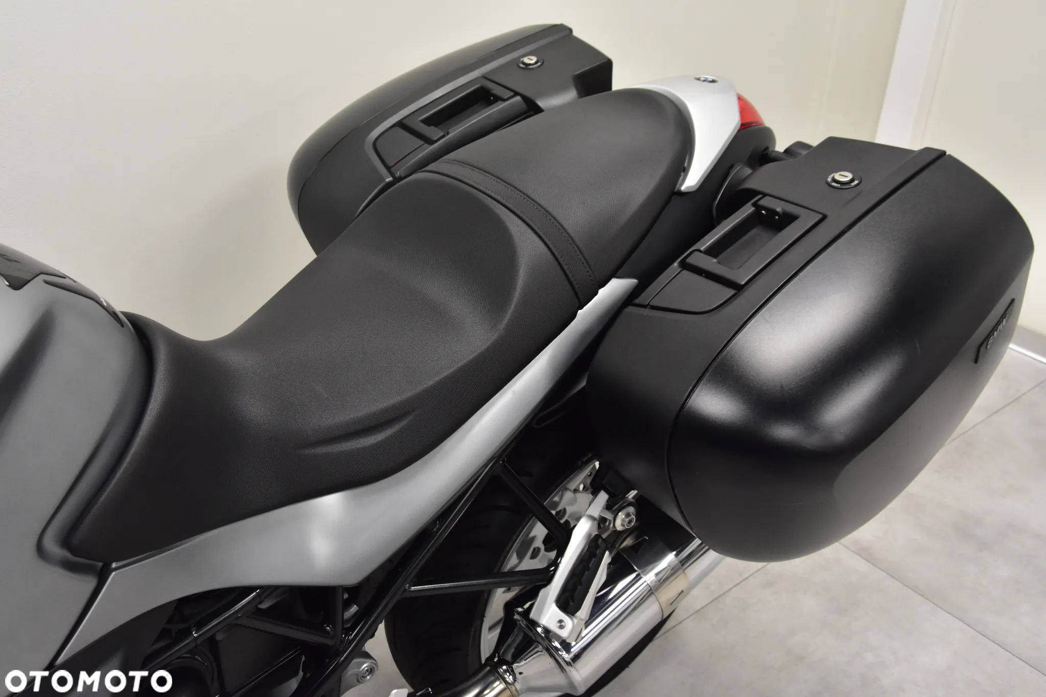 BMW R - 13