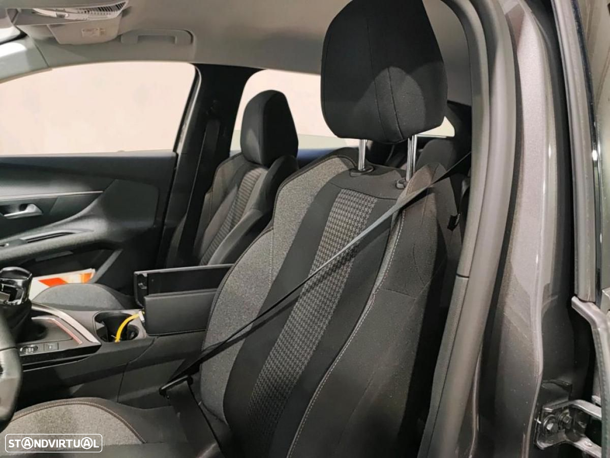 Peugeot 3008 1.5 BlueHDi Active - 6