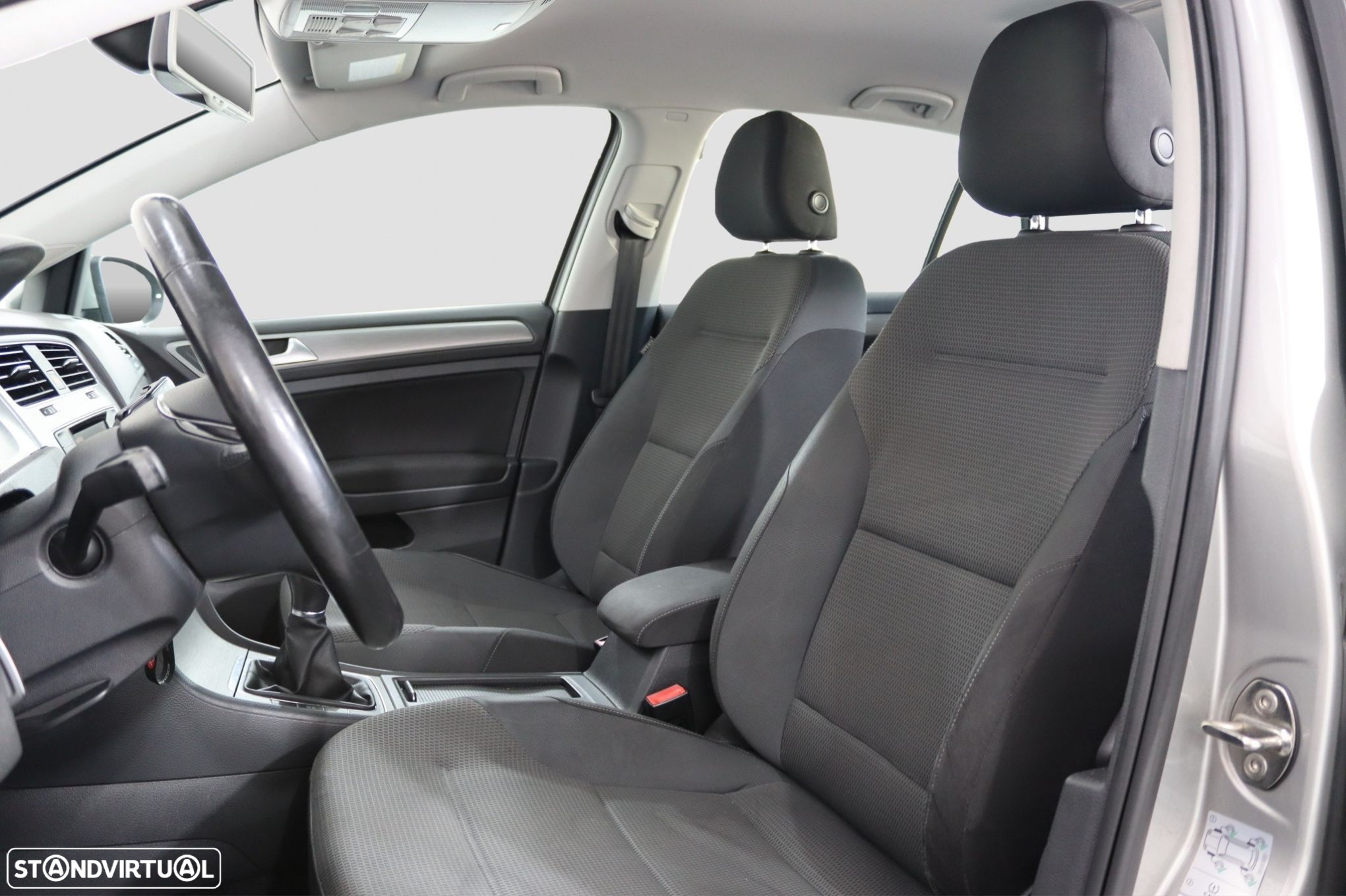 VW Golf 1.2 TSi Confortline BlueMotion - 11