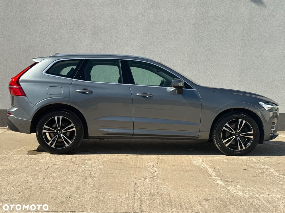 Volvo XC 60 B4 D AWD Momentum Pro - 7