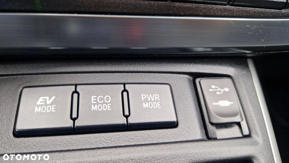 Toyota Auris - 14