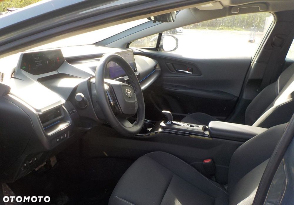 Toyota Prius - 28