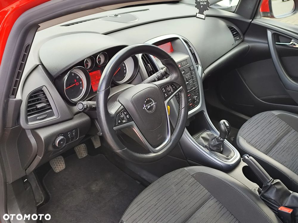 Opel Astra 1.6 Business EU6 - 11