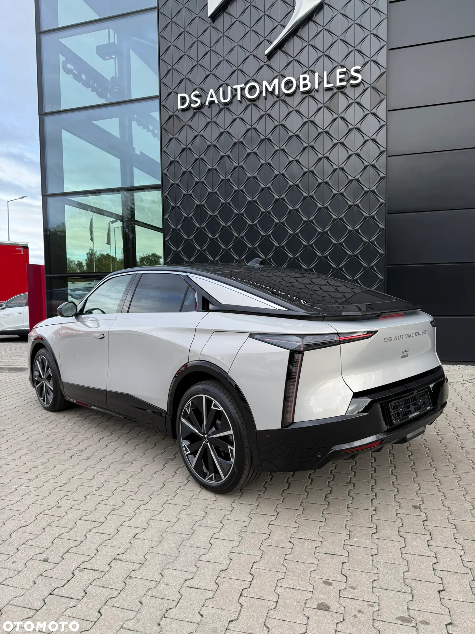DS Automobiles Inny - 5