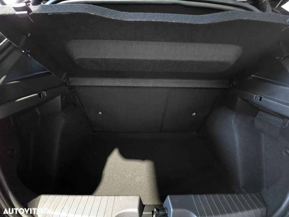 Fiat Grande Panda 1.2 MHEV Icon - 31