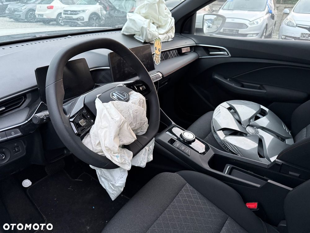 MG MG3 1.5 HEV+ Exclusive - 14