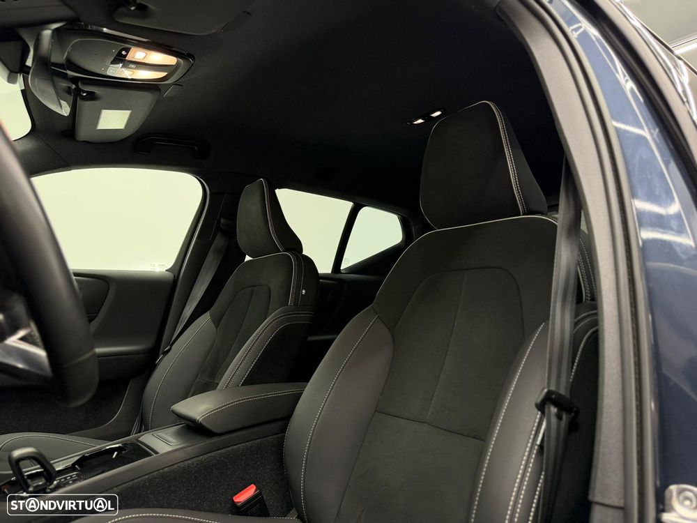 Volvo XC 40 Recharge Plus - 18