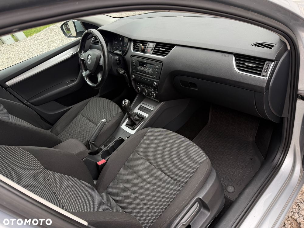 Skoda Octavia - 25