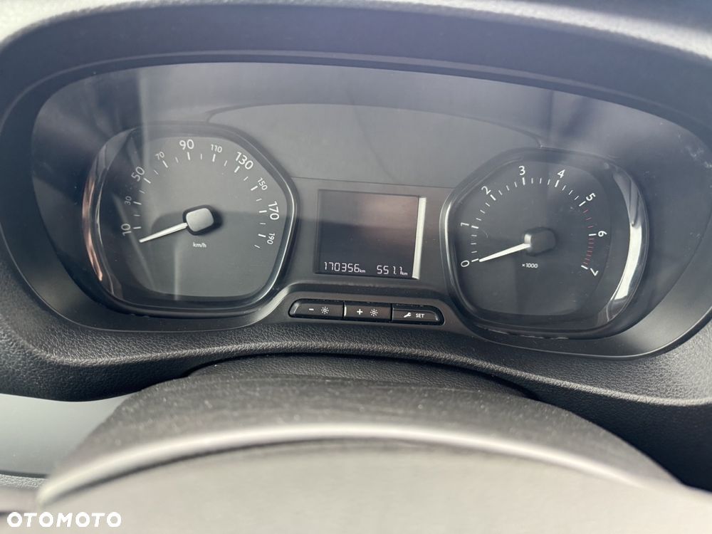 Peugeot Expert Long 2,9t Premium (bryg.) - 21