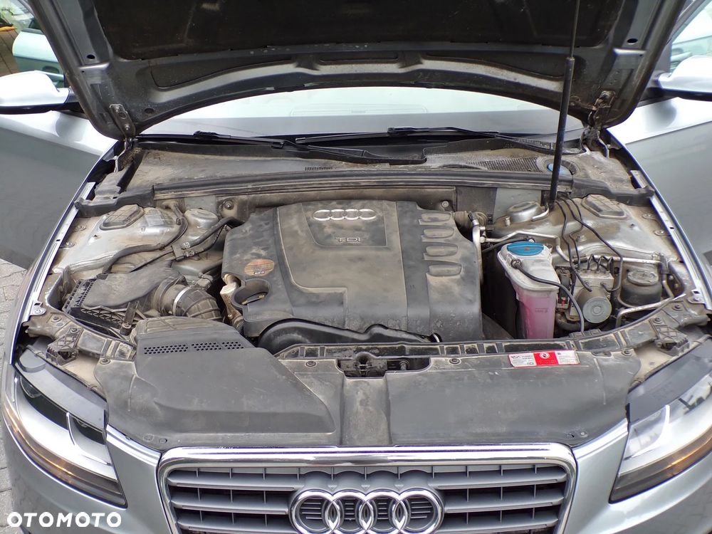 Audi A4 Avant 2.0 TDI DPF Ambiente - 28