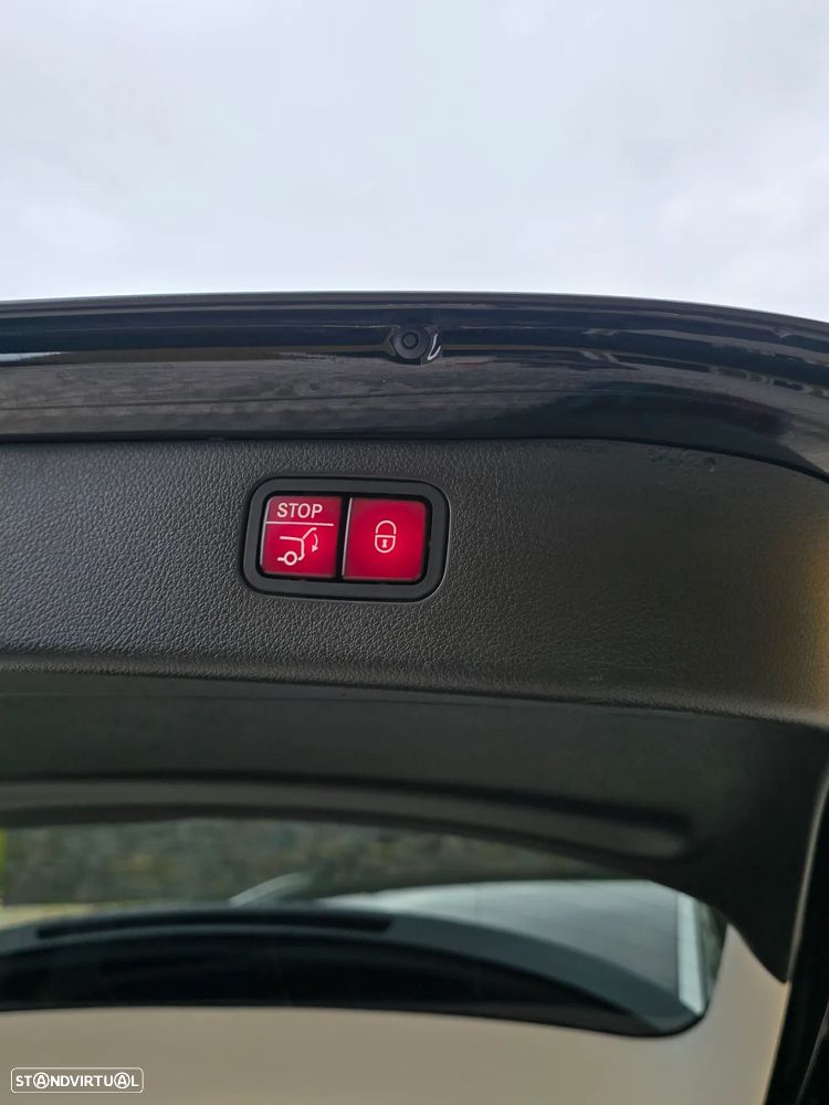 Mercedes-Benz C 220 d AMG Line - 16