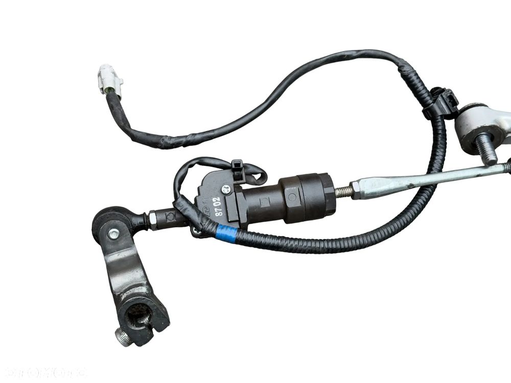 Nóżka zmiany biegów   Yamaha Niken 900    17-21R - 5