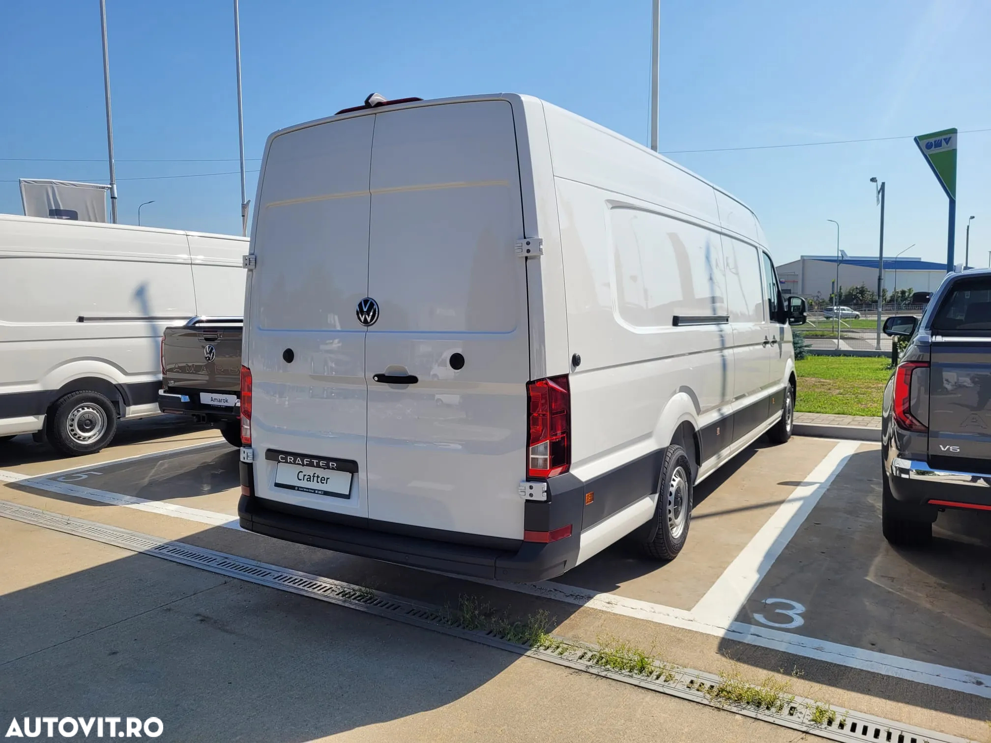 Volkswagen Crafter 35 Furgon L4H3 140CP M6 - 8