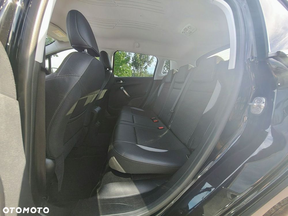 Peugeot 2008 - 28