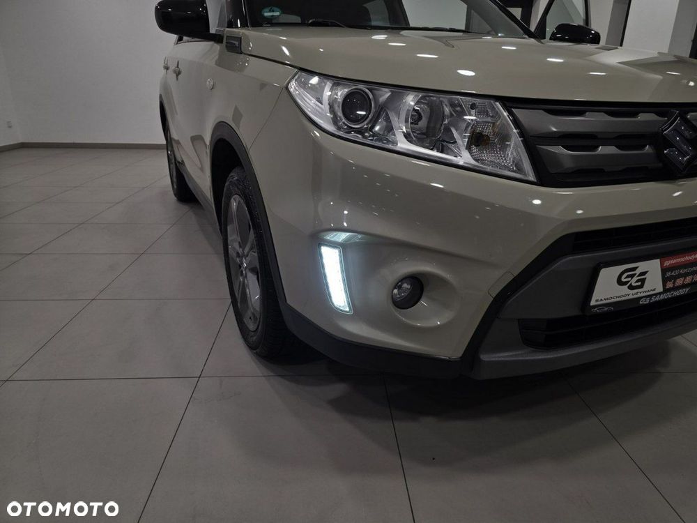 Suzuki Vitara 1.6 (4x2) Comfort+ - 12