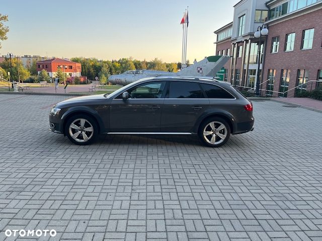 Audi A4 Allroad 2.0 TFSI Quattro S tronic - 4